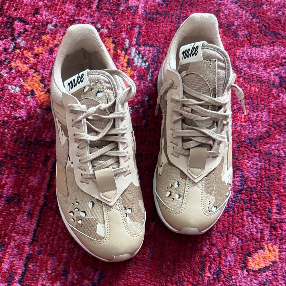 Nike Wmns Air Max Pre-Day SE 'Desert Camo' | Brown - Picture 2 of 3